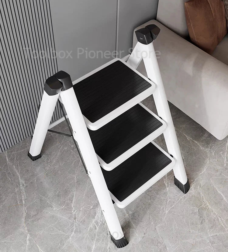 2-3 Step Folding Step Ladder Anti-slip Wide Pedal 330lbs Carbon Steel Multifunction Step Ladder Storage Shelf Flower Pot Stand